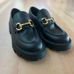 Leather loafers by Mango